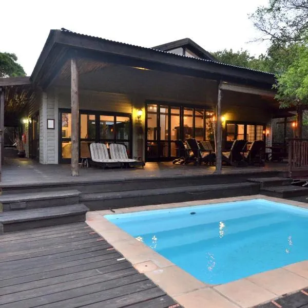Umthiba Bush Lodge，位于KwaNibela的酒店