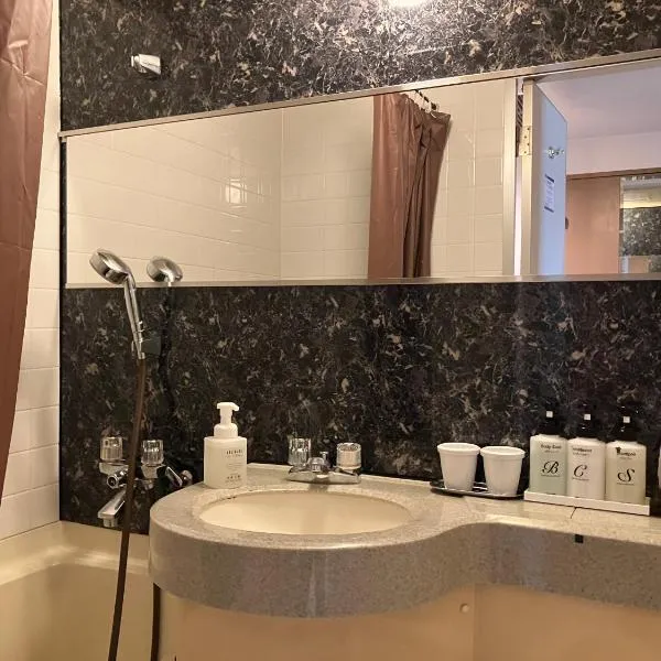 HOTEL LiVEMAX BUDGET Amagasaki，位于尼崎市的酒店