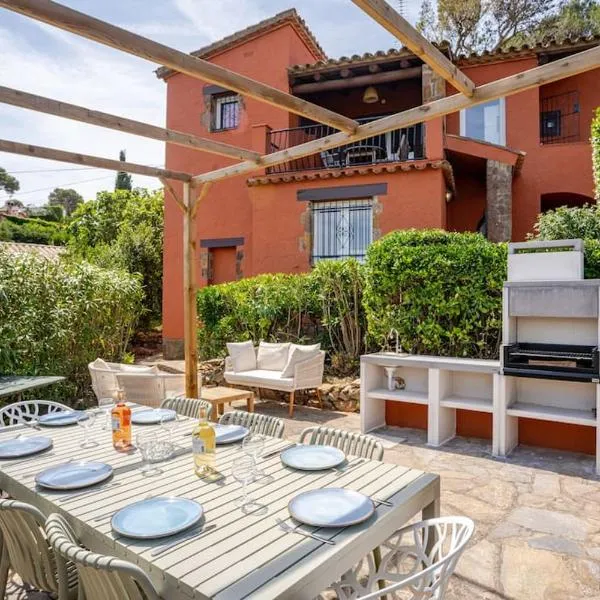 Picasso Mountain View Begur，位于巴古尔的酒店
