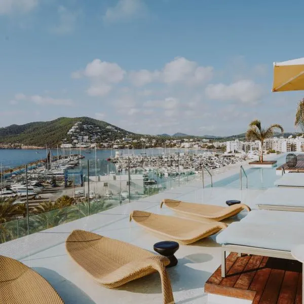 Aguas de Ibiza Grand Luxe Hotel - Small Luxury Hotel of the World，位于圣埃乌拉利亚的酒店