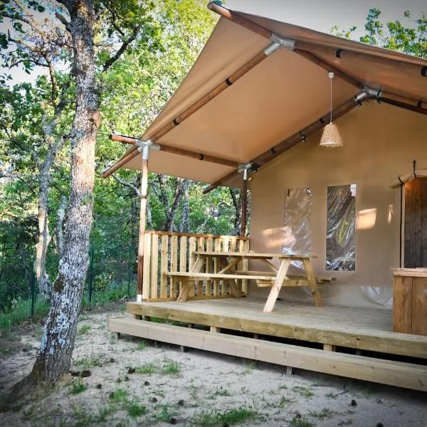 Camping le Colorado，位于吕斯特勒的酒店
