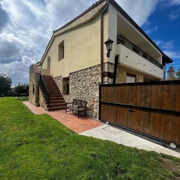 Luminosa casa en Pedreña，位于佩德勒纳的酒店