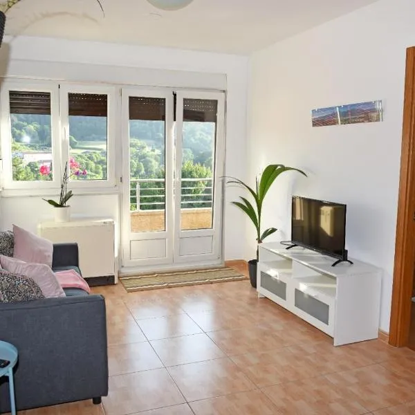 Ávila Apartment - Full Centric Flat with Amazing Views，位于内格雷拉的酒店