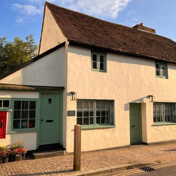 Beautiful Countryside Cottage - Old Post Office，位于塞文欧克斯的酒店