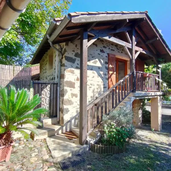 Maison gîte studio de vacances sud de la France，位于Capdenac的酒店