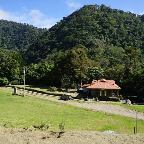 Albergue Pozo Verde，位于Bajos del Toro的酒店