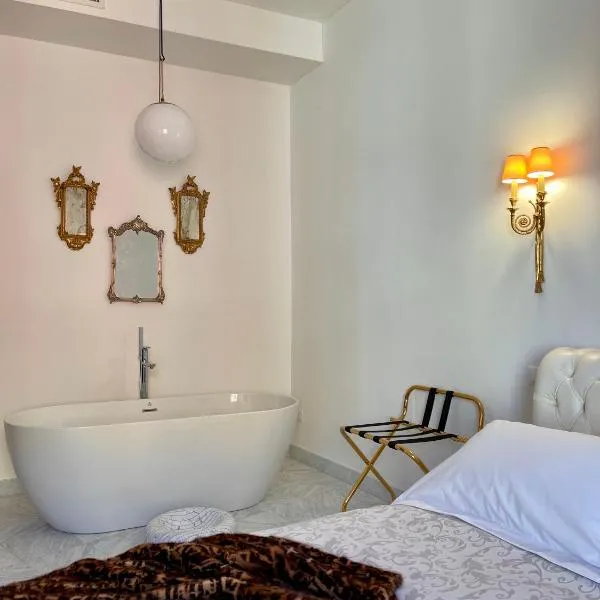 Andrews Luxury Apartment，位于斯培西亚的酒店