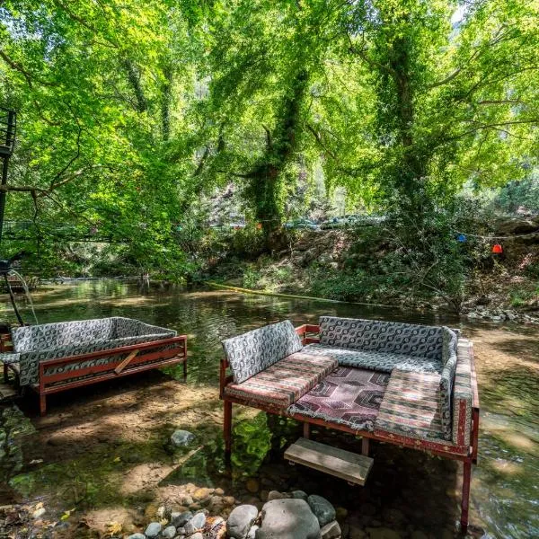 Yörük Park Pansiyon，位于凯麦尔的酒店