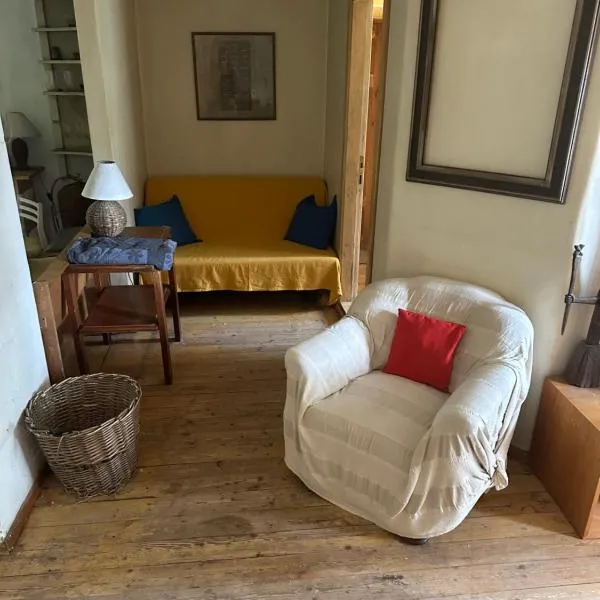 Cosy artist studio，位于耶德库安特的酒店