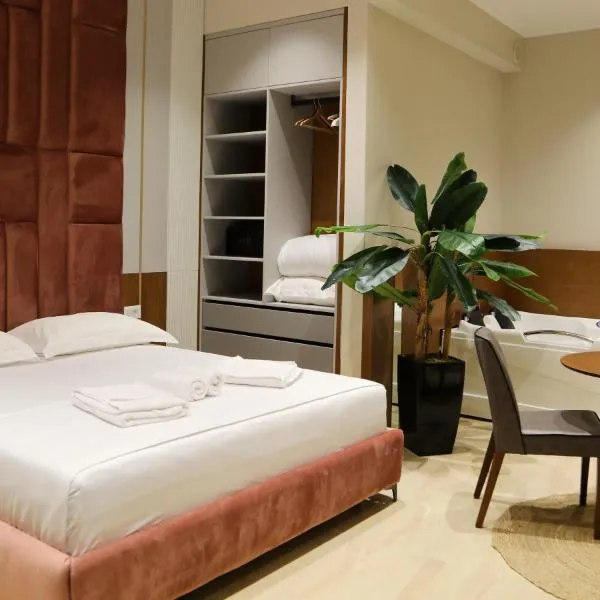 Anchor Luxury Rooms，位于伏罗拉的酒店