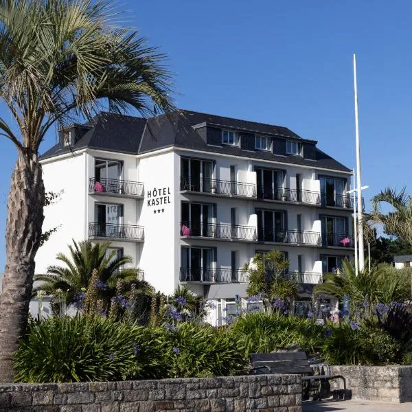 Hotel Kastel & Spa avec piscine d'eau de mer chauffée，位于Tréméoc的酒店