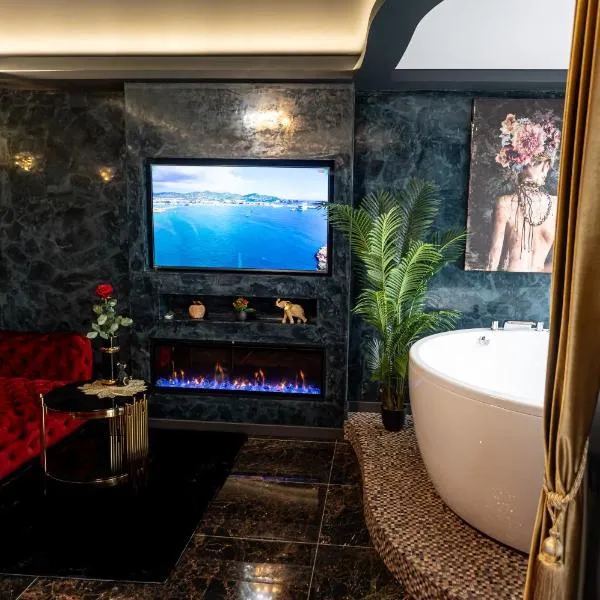 AMJ Royal Apartments - 115 - Black Rubby，位于考纳斯的酒店