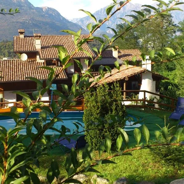 Casa Del Viandante Home Holiday and Rooms，位于科利科的酒店