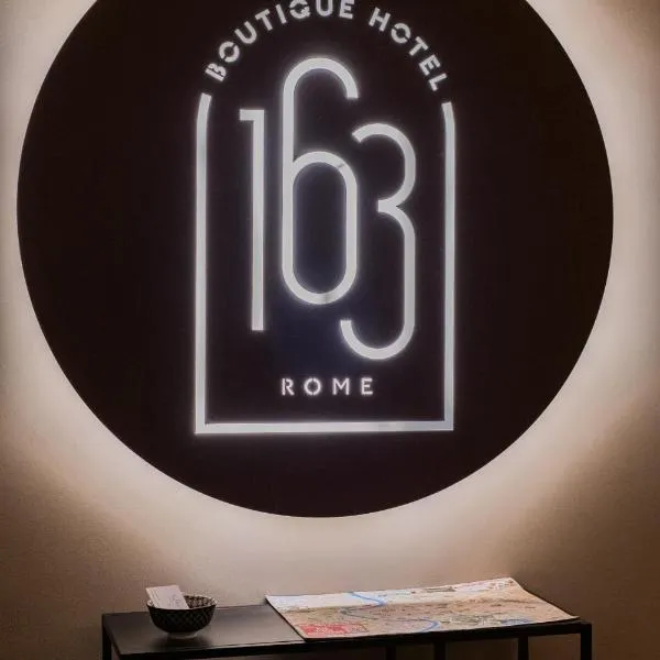 163 BOUTIQUE HOTEL，位于罗马的酒店