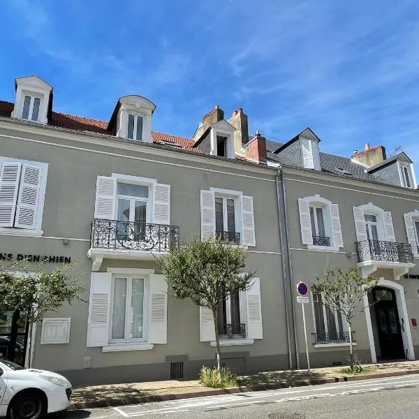 Le Pavillon d'Enghien, Vichy Centre，位于维希的酒店