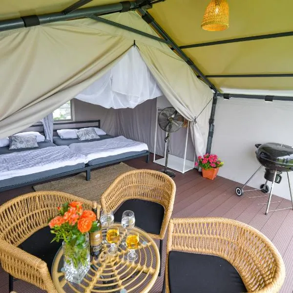 KempingZator Glamping，位于Jaszczurowa的酒店