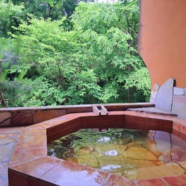 ローズウッドガーデンアンドヴィラ-Private Onsen Villa in Nasu-，位于那须町的酒店