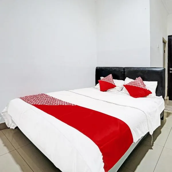 Hotel O Kambang Iwak Area Near Kambang Iwak Park Formerly Kerangga，位于巨港的酒店