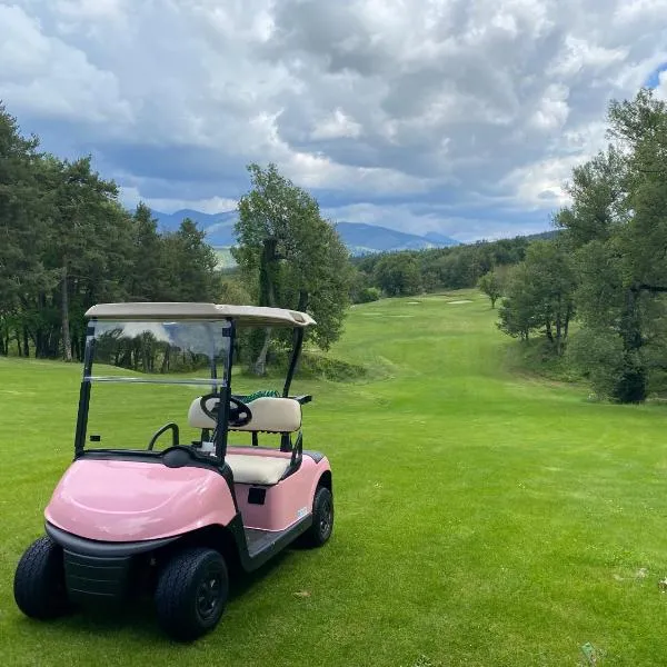 Golf Resort de Digne-les-Bains by Adonis，位于迪涅莱班的酒店
