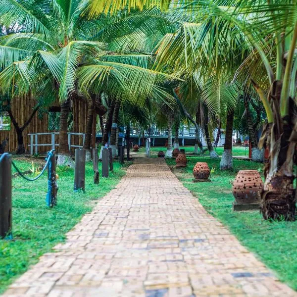 Atlantic Bay Resort, Prampram，位于Prampram的酒店