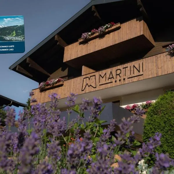 Hotel Martini Kaprun - including summercard，位于Kitzsteinhorn的酒店