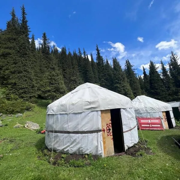 "Ethno Yurt Camp Argymak" Altyn Arashan，位于Altynarasan的酒店