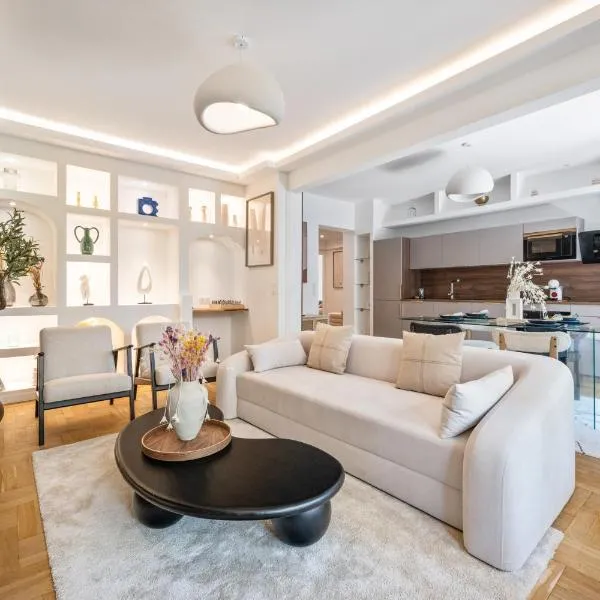 Luxueux, spacieux et tout équipé à 5 min du port，位于尼斯的酒店