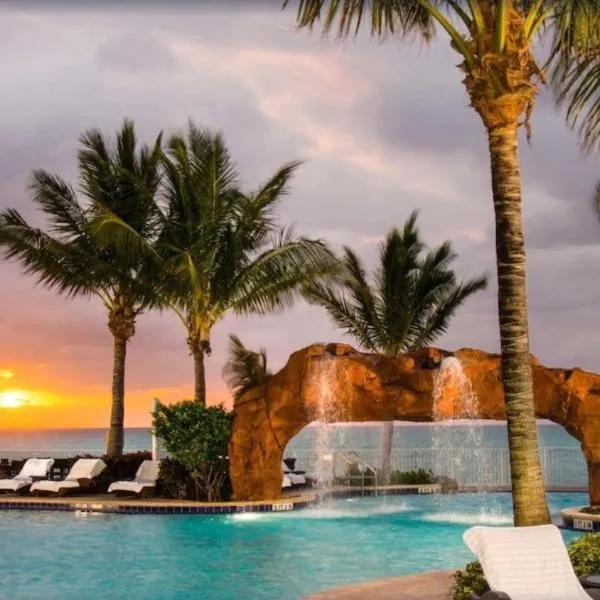 Deluxe Studio Balcony Bay View Amazing Pool，位于阳光岛滩的酒店