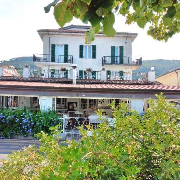 Hotel Garden Bocca di Magra，位于博卡德马格拉的酒店