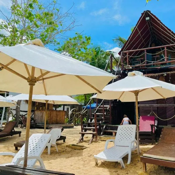 La playita Barú，位于Isla Pavitos的酒店