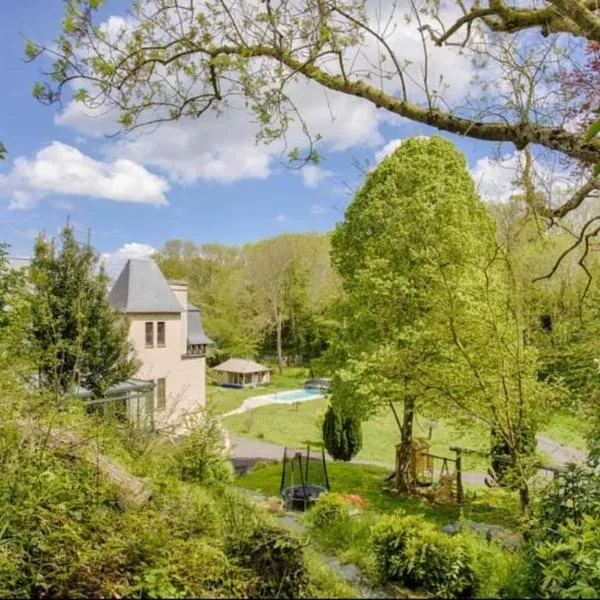 Le Manoir du Val，位于Douvres-la-Délivrande的酒店