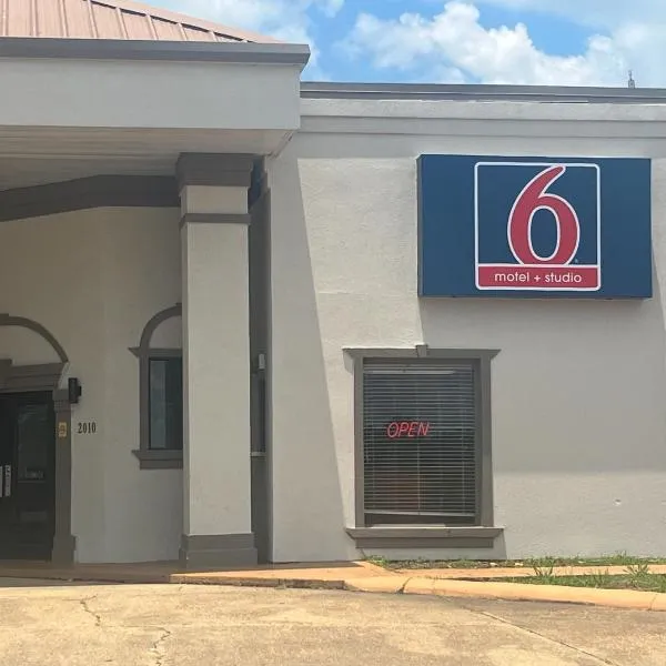 Studio 6 Hammond, LA I12 I55，位于哈蒙德的酒店