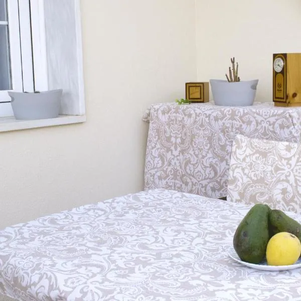 Casa del Sol y la Luna Apartamento Amanecer，位于Tíjola的酒店