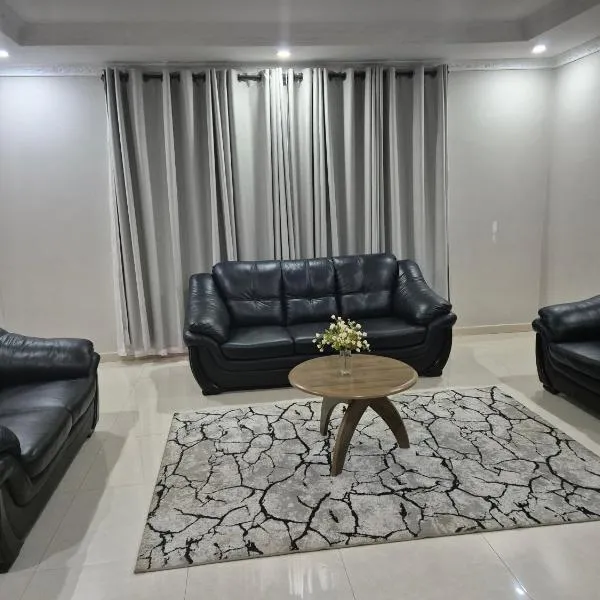 JC Apartments，位于恩多拉的酒店