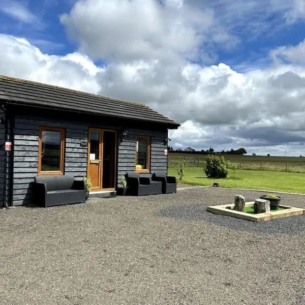 The Potter's Rest, a cosy wee cabin in the Highlands，位于沃滕的酒店