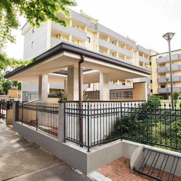 HQ Aparthotel Milano Inn - Smart Suites，位于奇尼塞洛巴尔萨莫的酒店