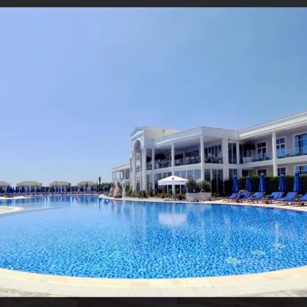 Grand europa resort apartament，位于维利波吉的酒店