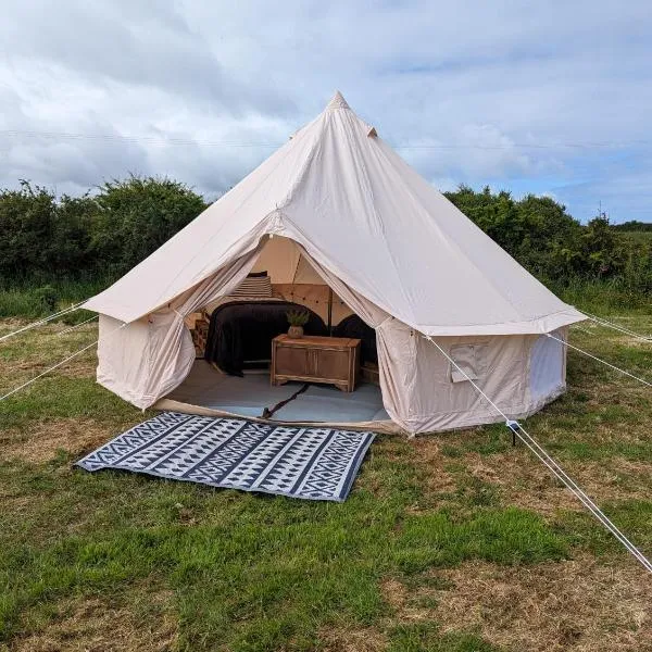 Nolton Coast Bell Tents，位于哈佛威斯特的酒店