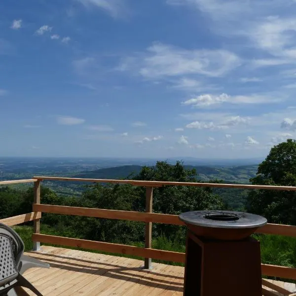 La lodge de l'étoile du berger，位于Cenves的酒店