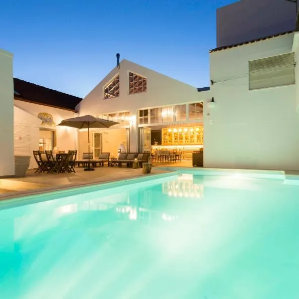 Ericeira Soul Guesthouse，位于埃里塞拉的酒店