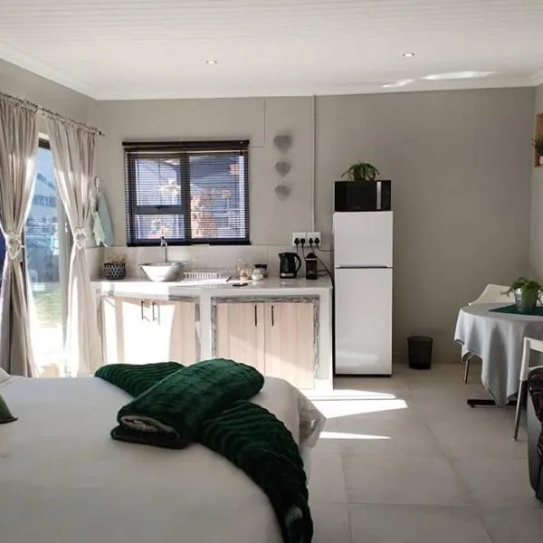 Stellies Accommodation - Room 3，位于基特曼斯胡普的酒店