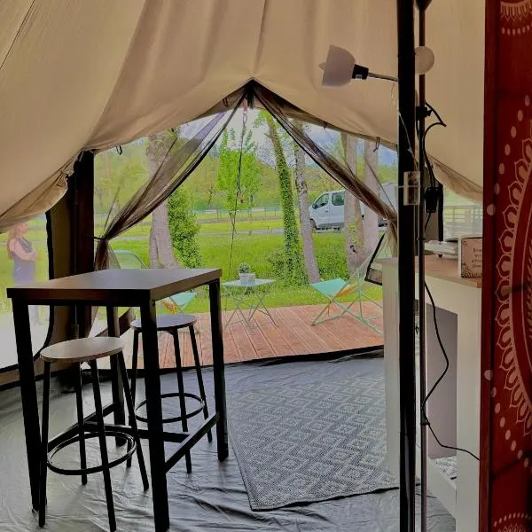 village vacances du camboussel，位于Brassac的酒店