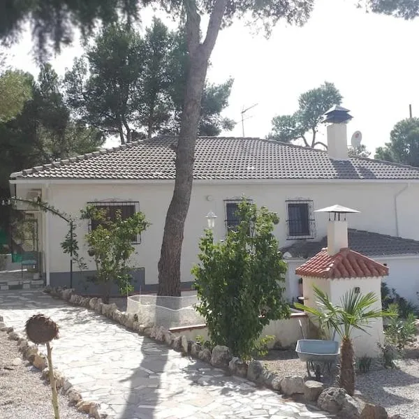 Villa Carmeryl，位于Baúl的酒店