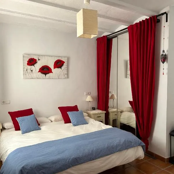 casa los almendros，位于Confrides的酒店