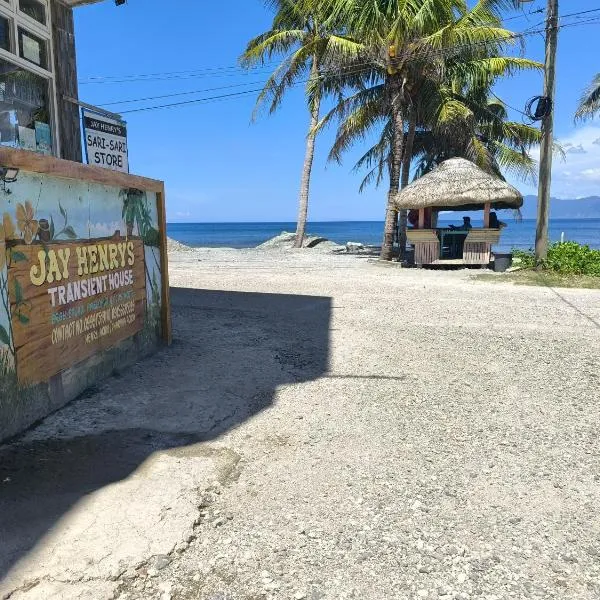 Jay Henry Transient Beach house, B Pagudpud, BLUE LAGOON BEACH，位于帕古普的酒店