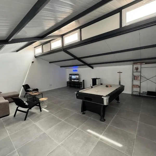 Dream Factory Apartament，位于托尔德西拉斯的酒店