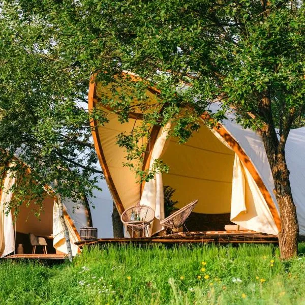 ZENZONE Retreat Resort Rastoke Slunj Plitvice，位于斯诺基的酒店