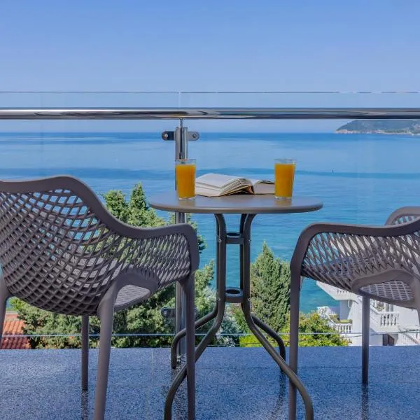 Bliss Apartments，位于苏托莫雷的酒店