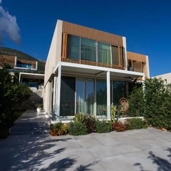 Sea Drive Luxury Vila Green Coast，位于帕拉瑟的酒店