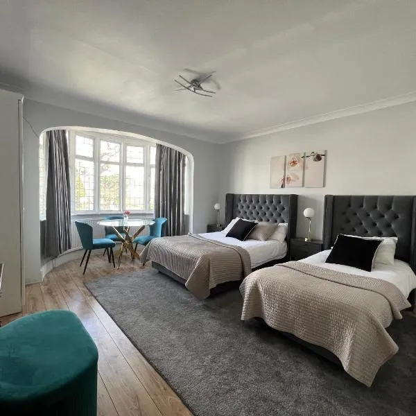 Madonna Halley Hotel，位于埃奇韦尔的酒店